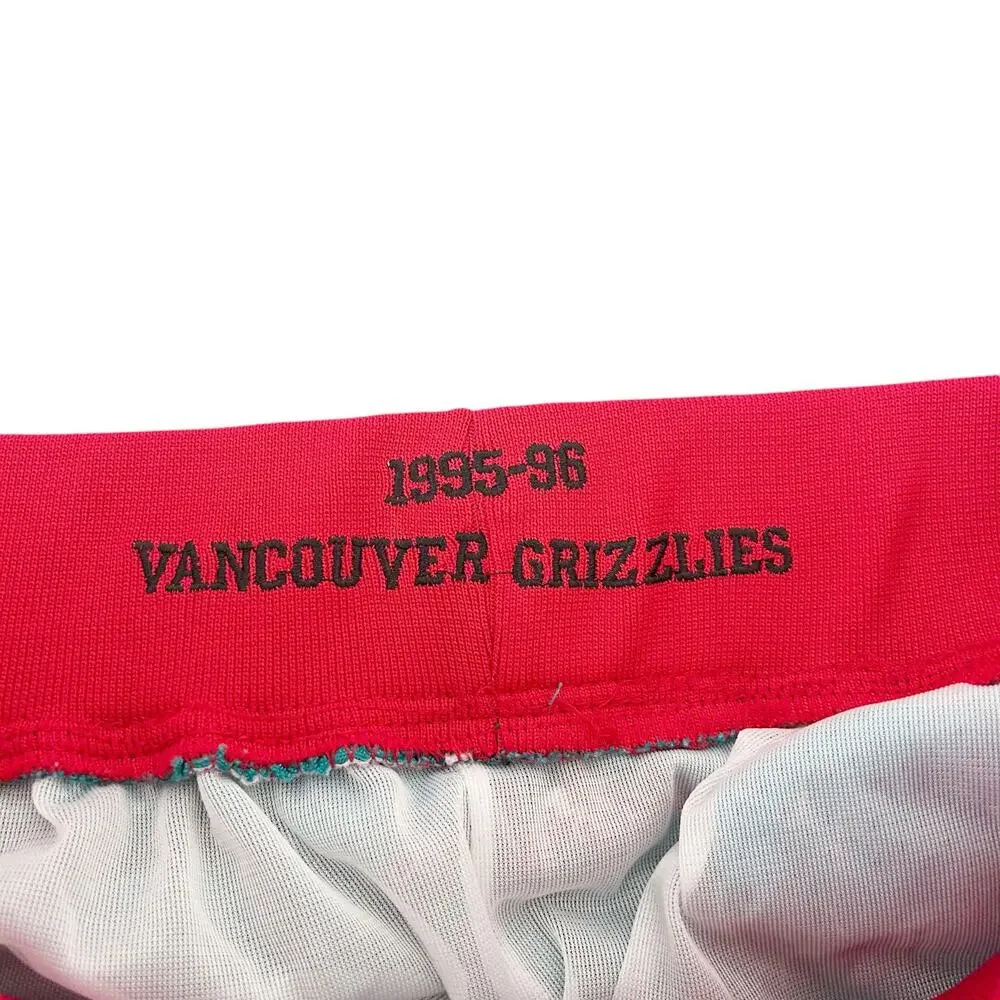 Vintage 1995-96 NBA Vancouver Grizzlies Basketball Shorts Sz M